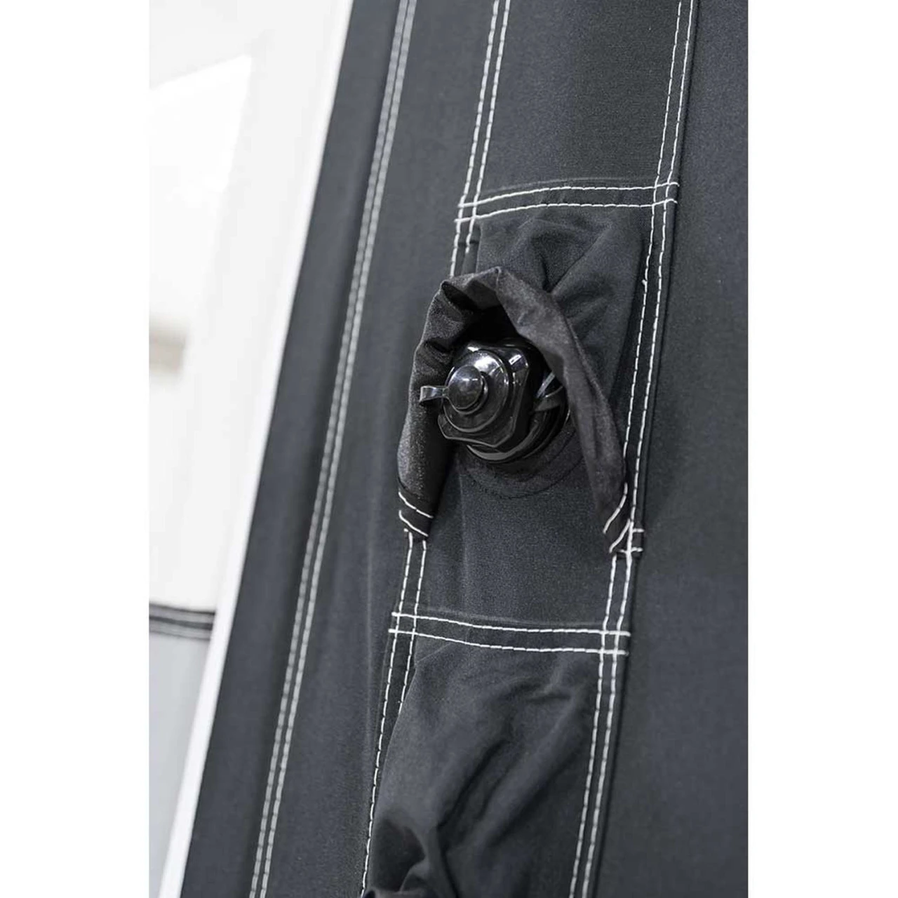 Dometic SET Grande AIR All-Season 390 S Inkl. Teppich, Unterlage, Andruckstangenset Und Elektrischer Pumpe 15 Dometic SET Grande AIR All-Season 390 S Inkl. Teppich, Unterlage, Andruckstangenset Und Elektrischer Pumpe – Bild 13